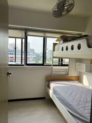 Blk 533 Hougang Avenue 6 (Hougang), HDB Executive #569074501